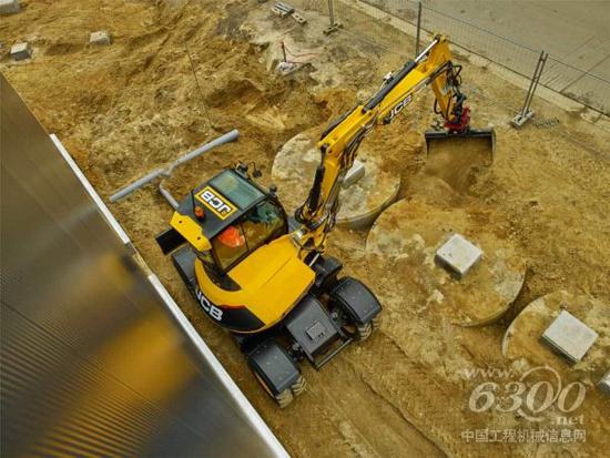 澳门·威尼斯人(中国)官方网站JCB Hydradig 110W 轮式挖掘机新品介绍(图2)